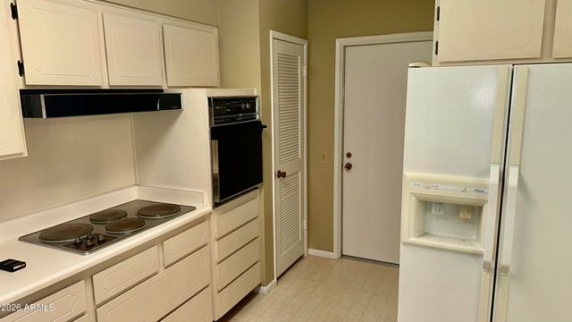 15430 N LAKEFOREST Drive, Sun City, AZ 85351