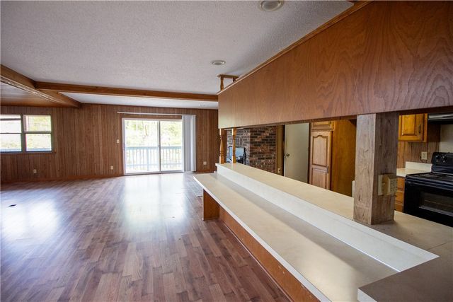 20503 White Oak Road, Rogers, AR 72756