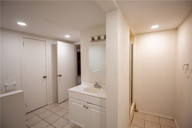 20503 White Oak Road, Rogers, AR 72756