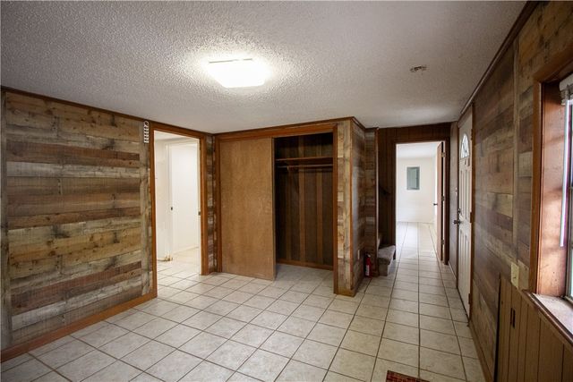 20503 White Oak Road, Rogers, AR 72756