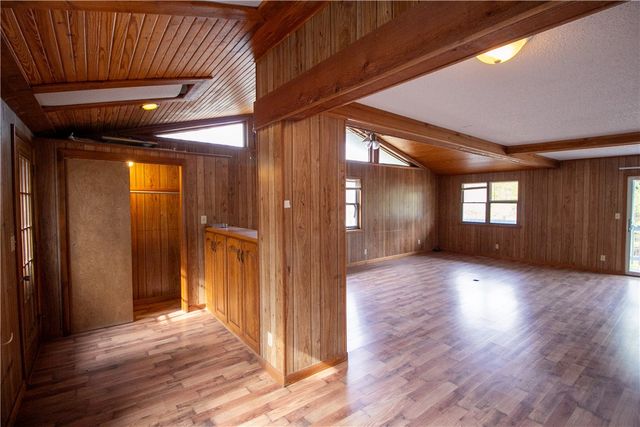 20503 White Oak Road, Rogers, AR 72756