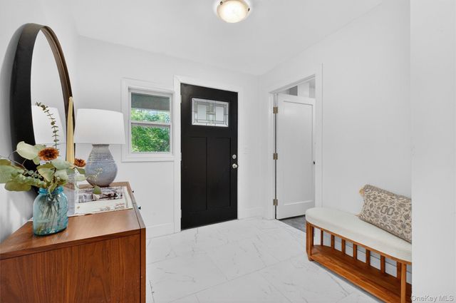 20 Hillside Avenue, Goldens Bridge, NY 10526