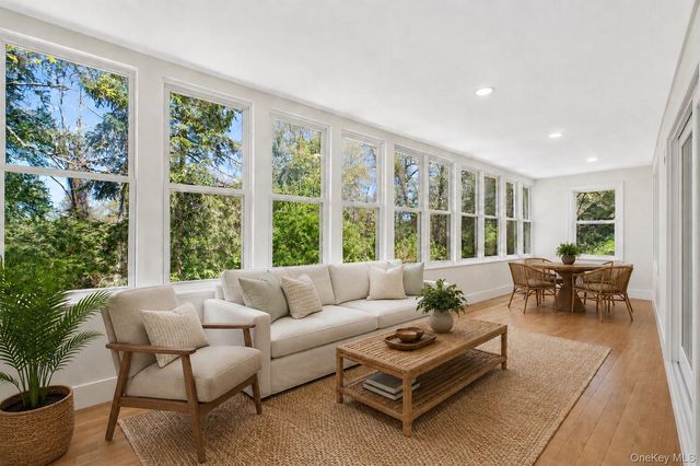 20 Hillside Avenue, Goldens Bridge, NY 10526