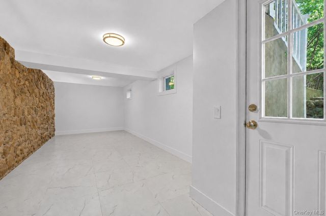 20 Hillside Avenue, Goldens Bridge, NY 10526