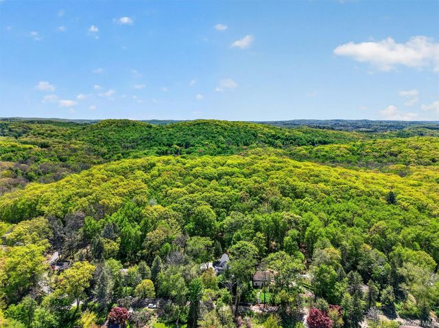 20 Hillside Avenue, Goldens Bridge, NY 10526