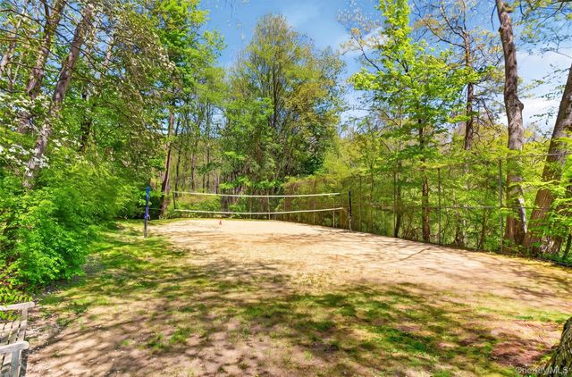 20 Hillside Avenue, Goldens Bridge, NY 10526
