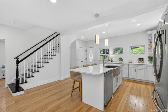 20 Hillside Avenue, Goldens Bridge, NY 10526