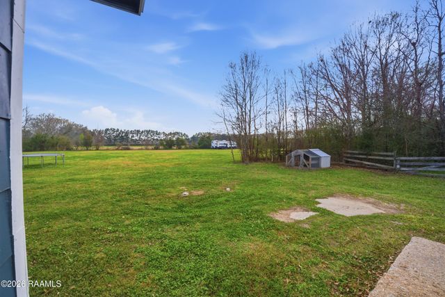 168 Courville Lane, Sunset, LA 70584