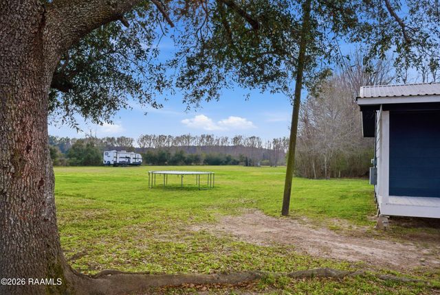 168 Courville Lane, Sunset, LA 70584