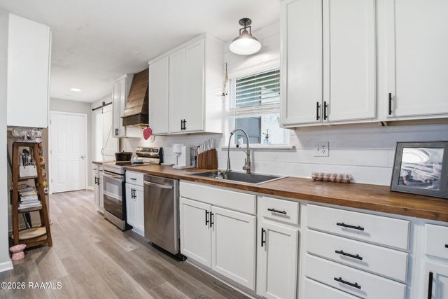 168 Courville Lane, Sunset, LA 70584