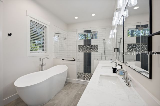 34 Tupelo Rd, Hilton Head Island, SC 29928