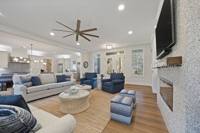 34 Tupelo Rd, Hilton Head Island, SC 29928