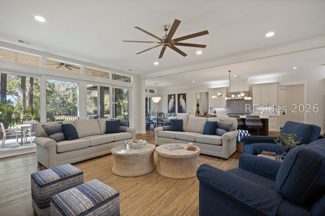 34 Tupelo Rd, Hilton Head Island, SC 29928