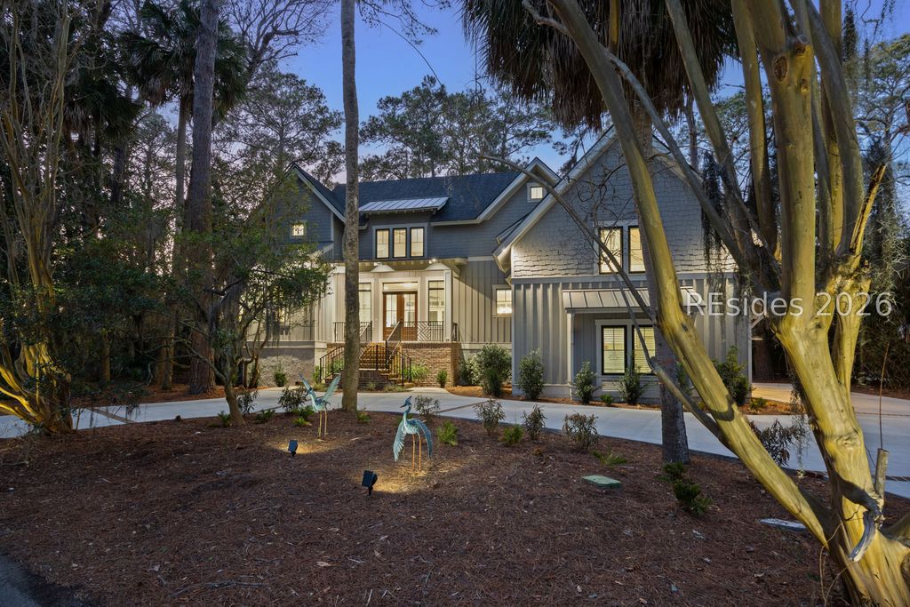 34 Tupelo Rd, Hilton Head Island, SC 29928
