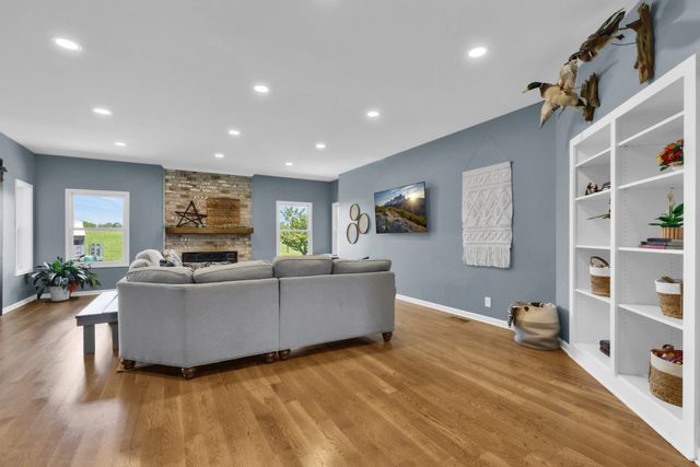 3988 Fykes Grove Rd, Cedar Hill, TN 37032