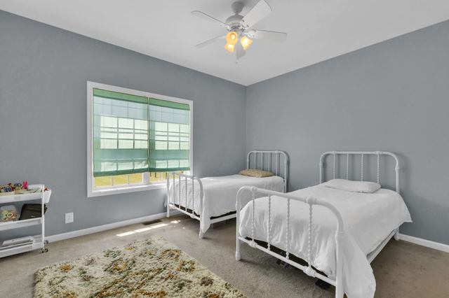 3988 Fykes Grove Rd, Cedar Hill, TN 37032