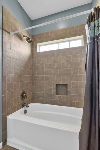 3988 Fykes Grove Rd, Cedar Hill, TN 37032