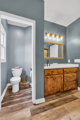 3988 Fykes Grove Rd, Cedar Hill, TN 37032