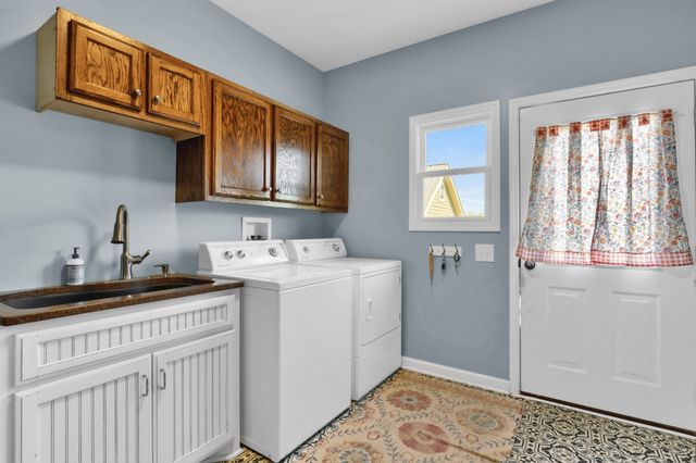 3988 Fykes Grove Rd, Cedar Hill, TN 37032