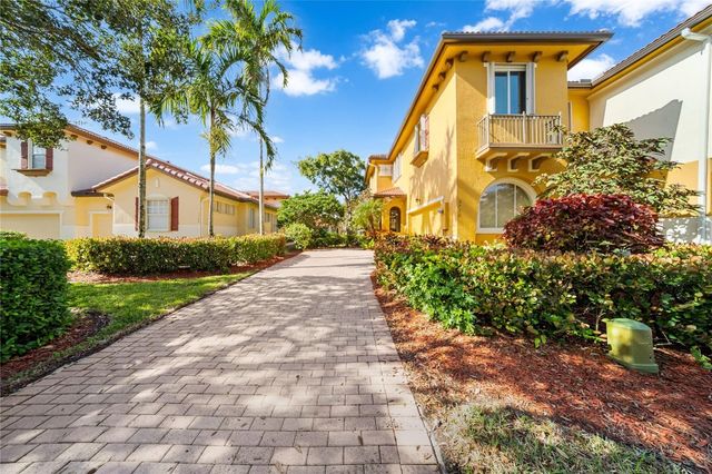 5772 NW 119th Drive, Coral Springs, FL 33076