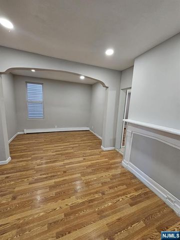231 Clark Place, Elizabethport, NJ 07206