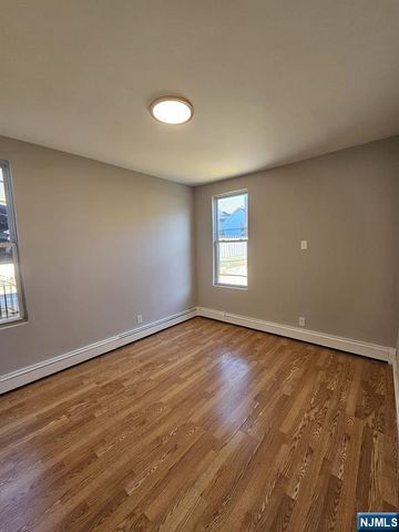 231 Clark Place, Elizabethport, NJ 07206