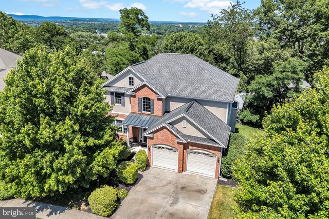 1642 LOWELL LN, New Cumberland, PA 17070