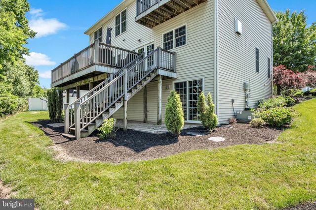 1642 LOWELL LN, New Cumberland, PA 17070