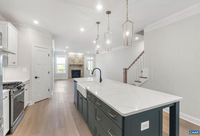 104A LACONIA LN, Charlottesville, VA 22911