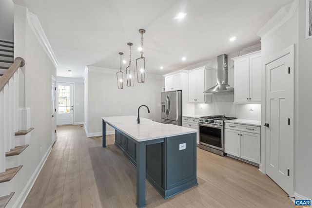 104A LACONIA LN, Charlottesville, VA 22911