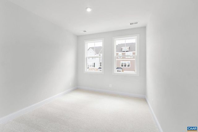 104A LACONIA LN, Charlottesville, VA 22911