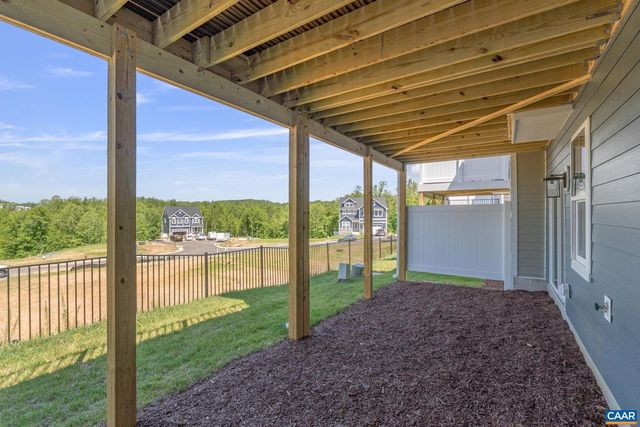 104A LACONIA LN, Charlottesville, VA 22911