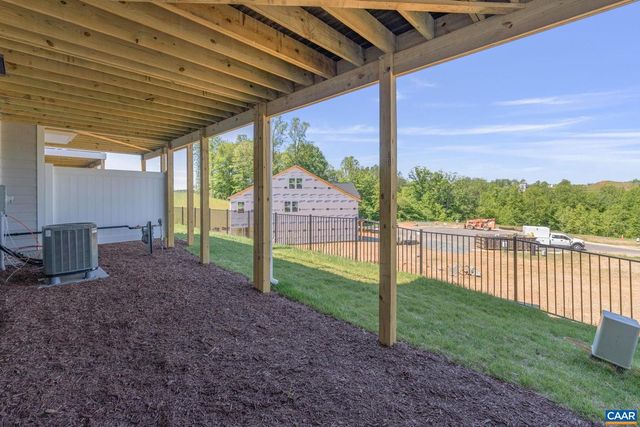 104A LACONIA LN, Charlottesville, VA 22911