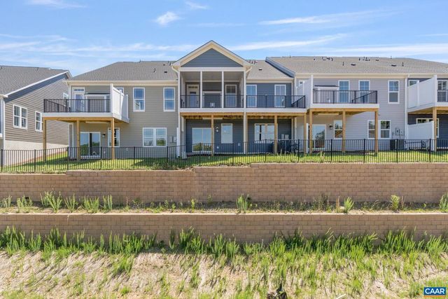 104A LACONIA LN, Charlottesville, VA 22911