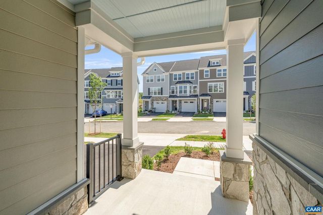 104A LACONIA LN, Charlottesville, VA 22911