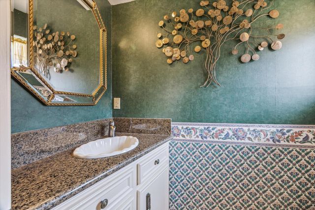 11334 Chevy Chase, Houston, TX 77077