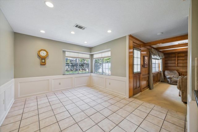 11334 Chevy Chase, Houston, TX 77077