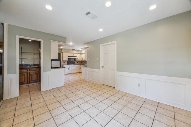 11334 Chevy Chase, Houston, TX 77077