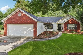 905 Creekmore Lane, Loganville, GA 30052