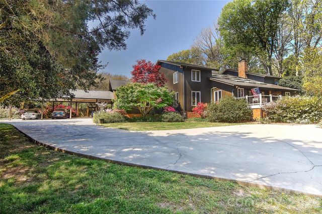 3329 Rusty Court, Charlotte, NC 28227
