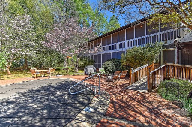 3329 Rusty Court, Charlotte, NC 28227
