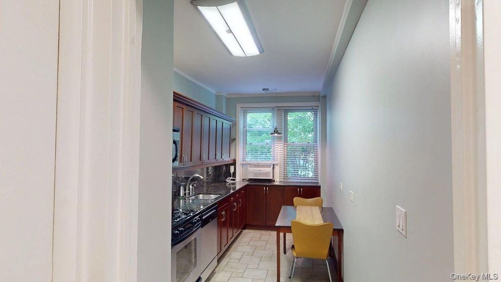 48-18 44th Street 1C, Woodside, NY 11377 — photo 3