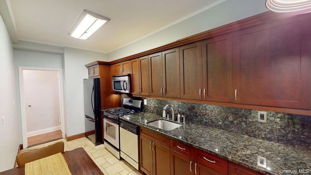 48-18 44th Street 1C, Woodside, NY 11377 — photo 5