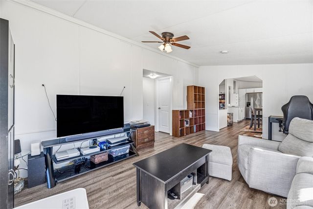 7525 Roblee Drive, Blaine, WA 98230