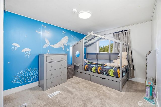 7525 Roblee Drive, Blaine, WA 98230