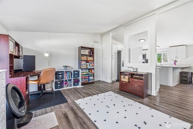 7525 Roblee Drive, Blaine, WA 98230