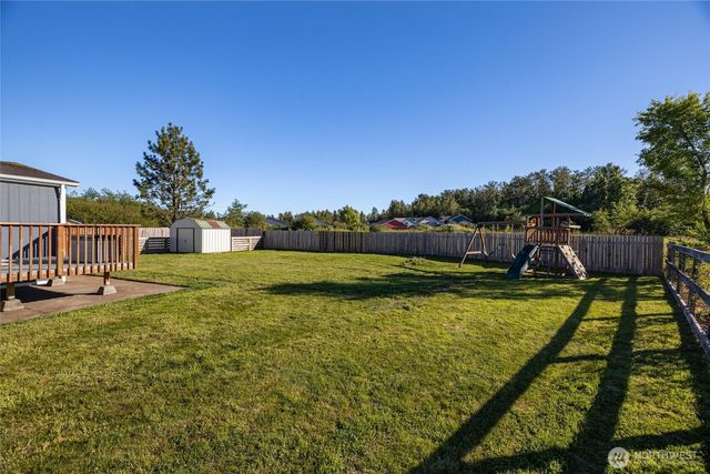 7525 Roblee Drive, Blaine, WA 98230
