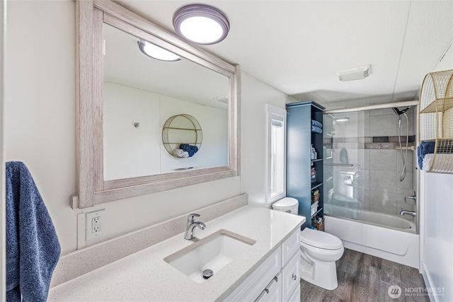 7525 Roblee Drive, Blaine, WA 98230