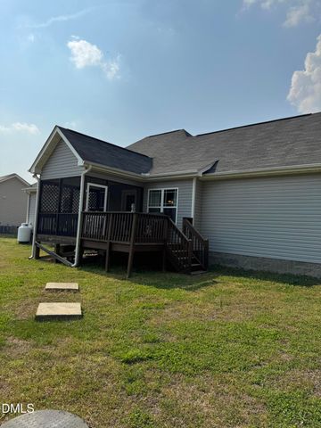 245 Oxfordshire Drive, Fuquay Varina, NC 27526