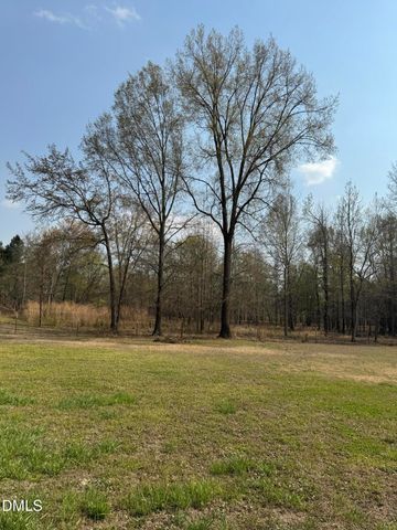 245 Oxfordshire Drive, Fuquay Varina, NC 27526